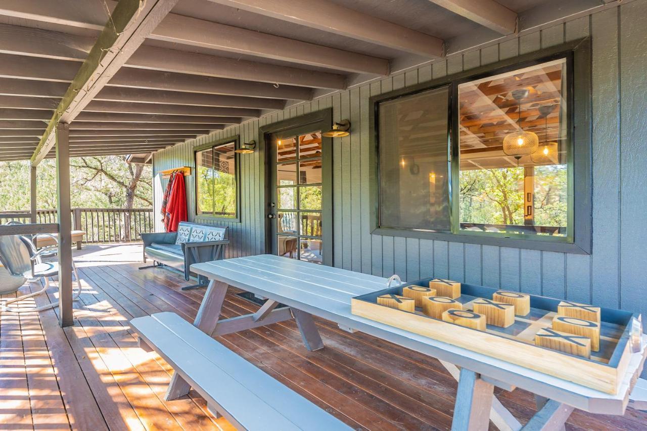 הוילה The Pine House - Cozy Mid-Century Modern, Pet-Friendly מראה חיצוני תמונה